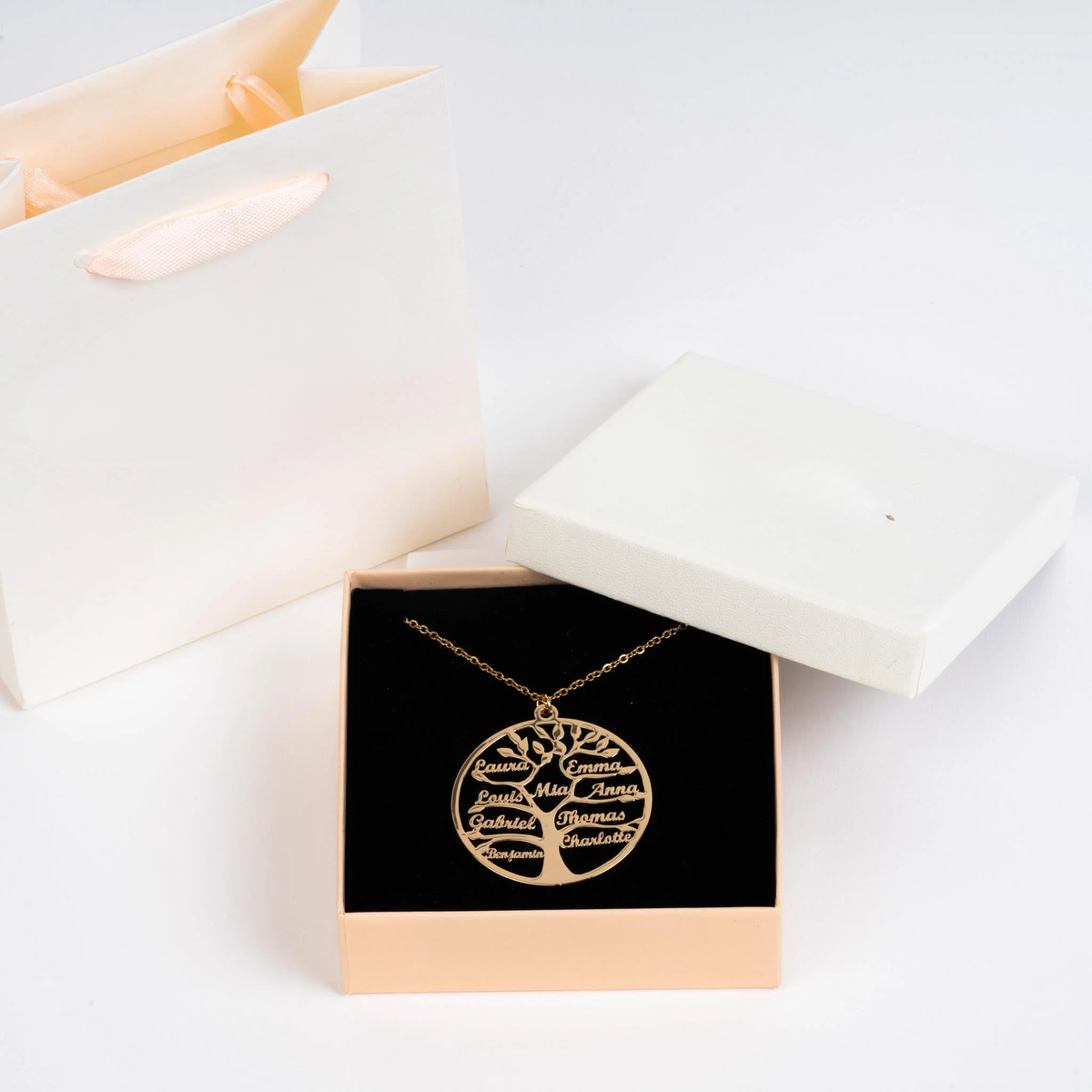 Collar Árbol de la Vida Hasta 13 Nombres 